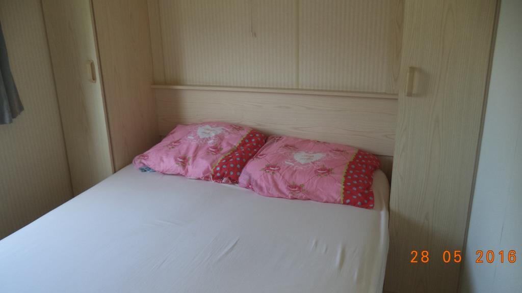 Hotel Middenin à Grijpskerke Extérieur photo